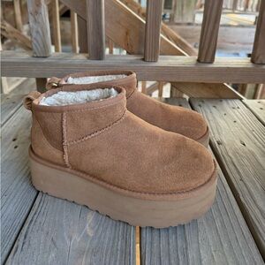 UGG Women’s Classic Ultra Mini Platform